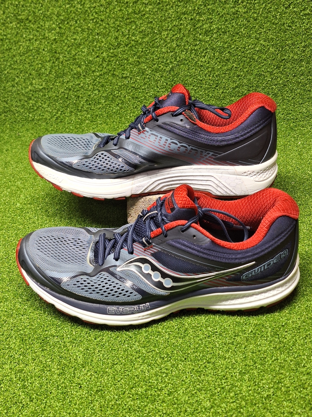 Saucony Running Shoes Athletic Navy Blue Red Mesh Breathable Training Mens Sz 11